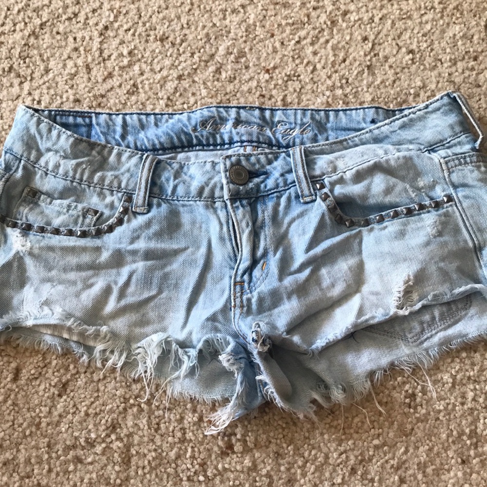 AE shorts